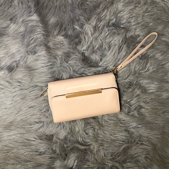 Handbags - Wristlet 🌸🌸🌸🌸🌸🌸🌸